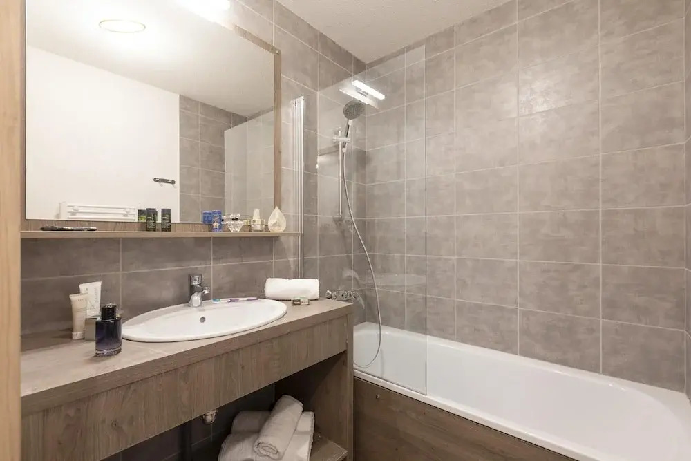 Apartment in Les Deux Alpes Near Ski Area