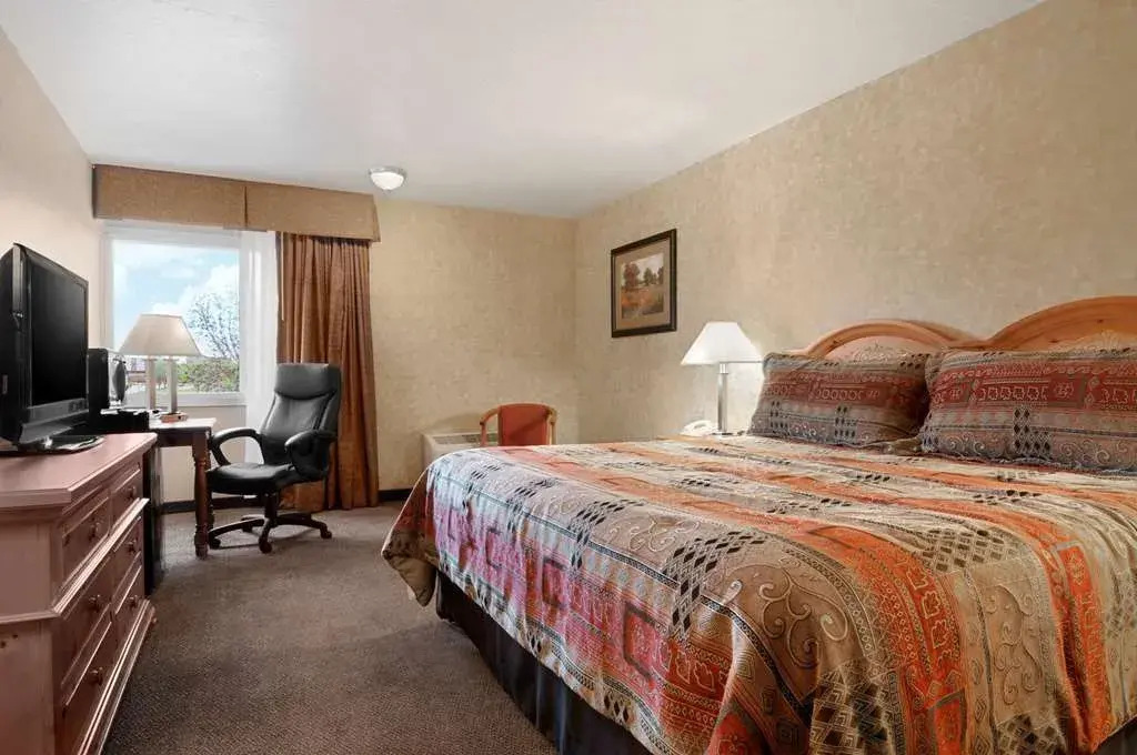 Ramada Marshall