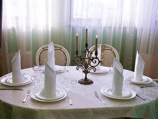 Петровский дворик