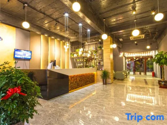 Mibai Art Hotel