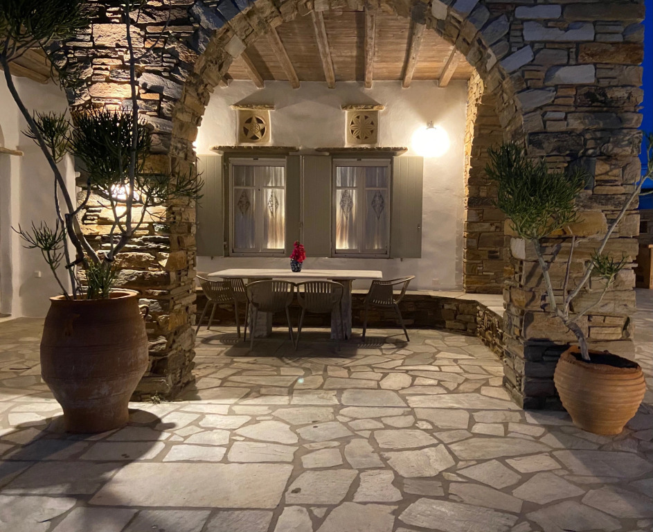 Maison Simone with private heated infinity pool & spectacular sea view