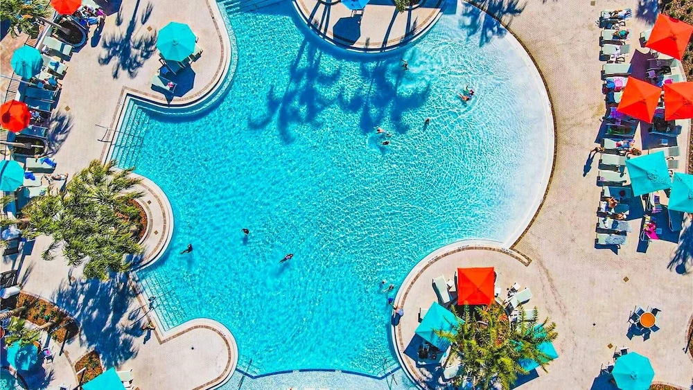 No Rear neighbor 6br private Home Pool Spa Disney