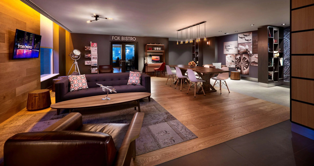 Radisson Suites Hotel Toronto Airport