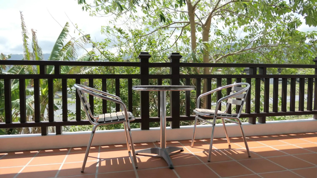 Khanom Beachfront Apartment 1