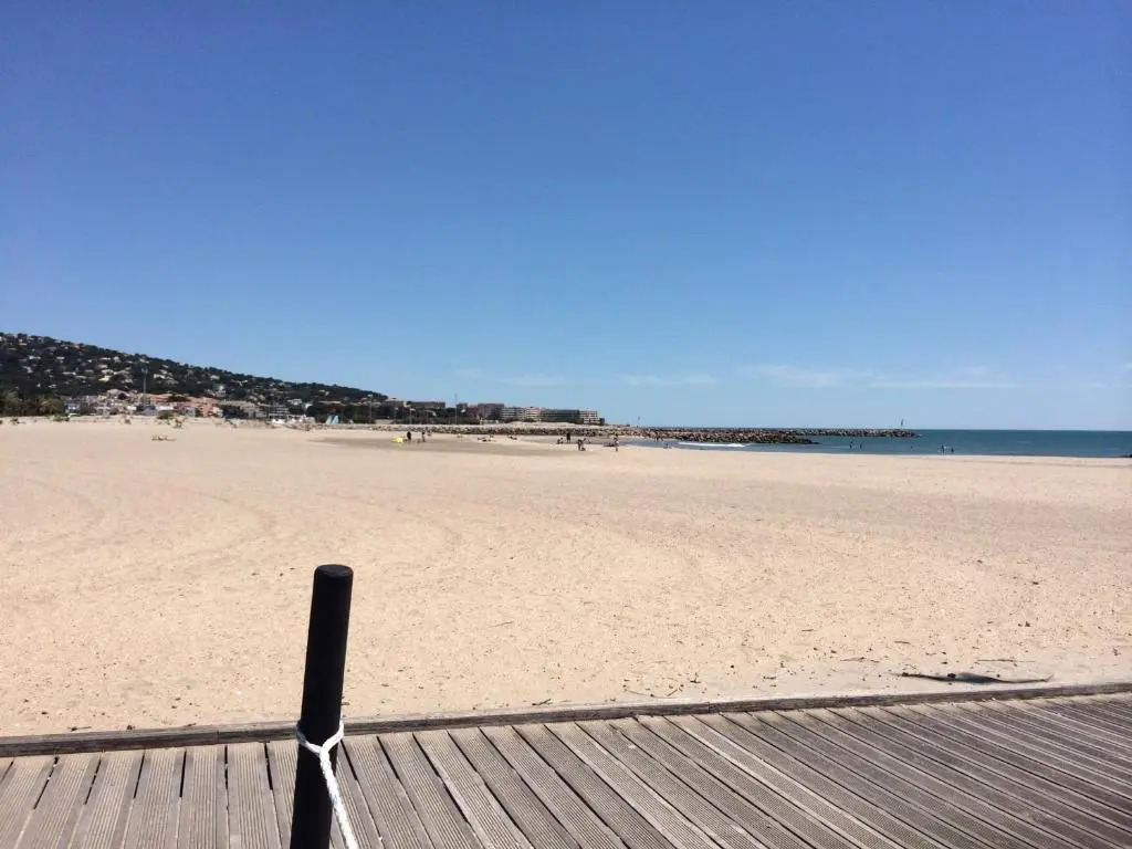 Appartement Sète, 2 pièces, 4 personnes - FR-1-338-358