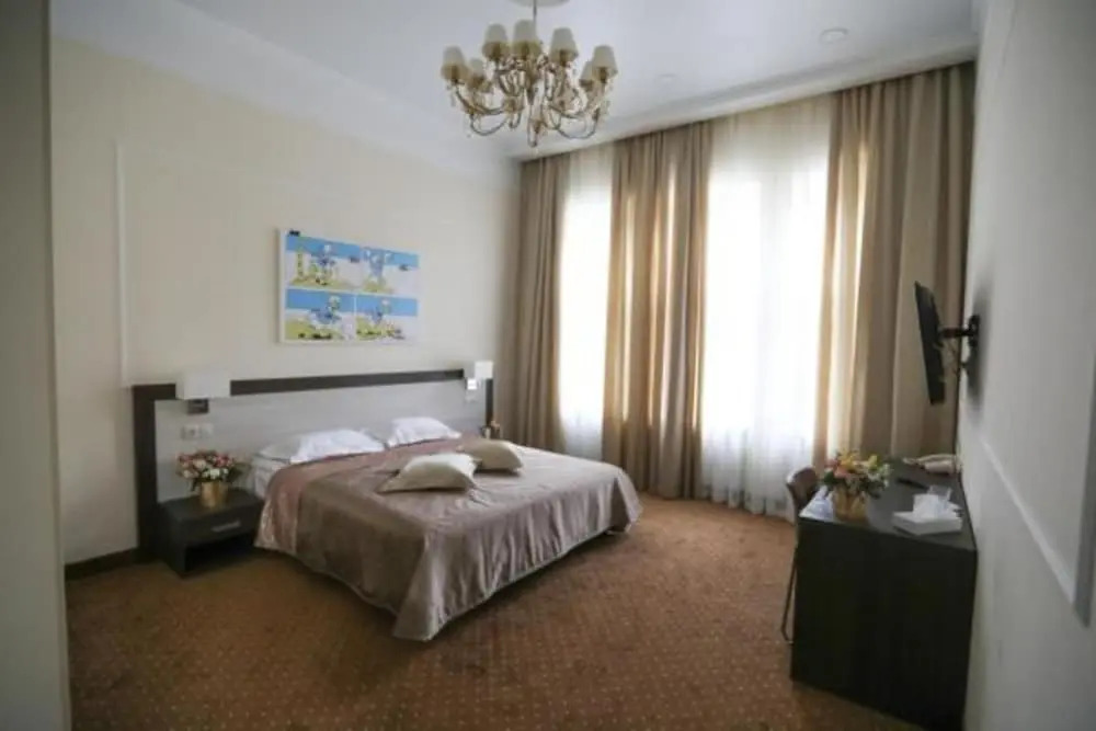 Donald Hotel