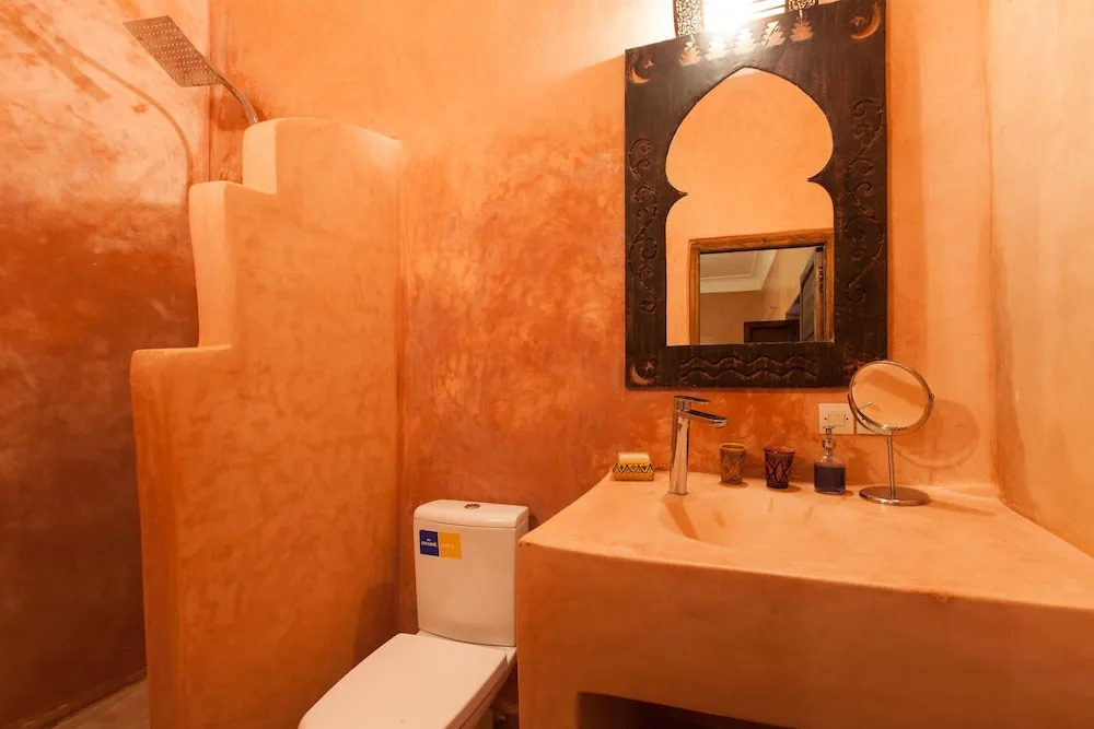 Riad Thycas