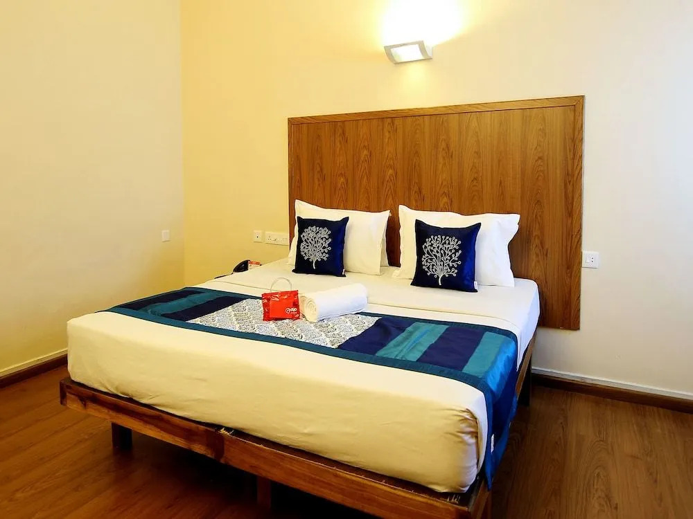 OYO 2887 Hotel SN International