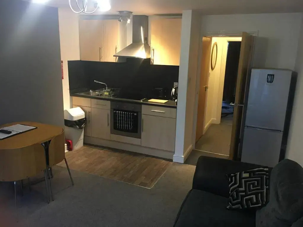 E2 Apartments