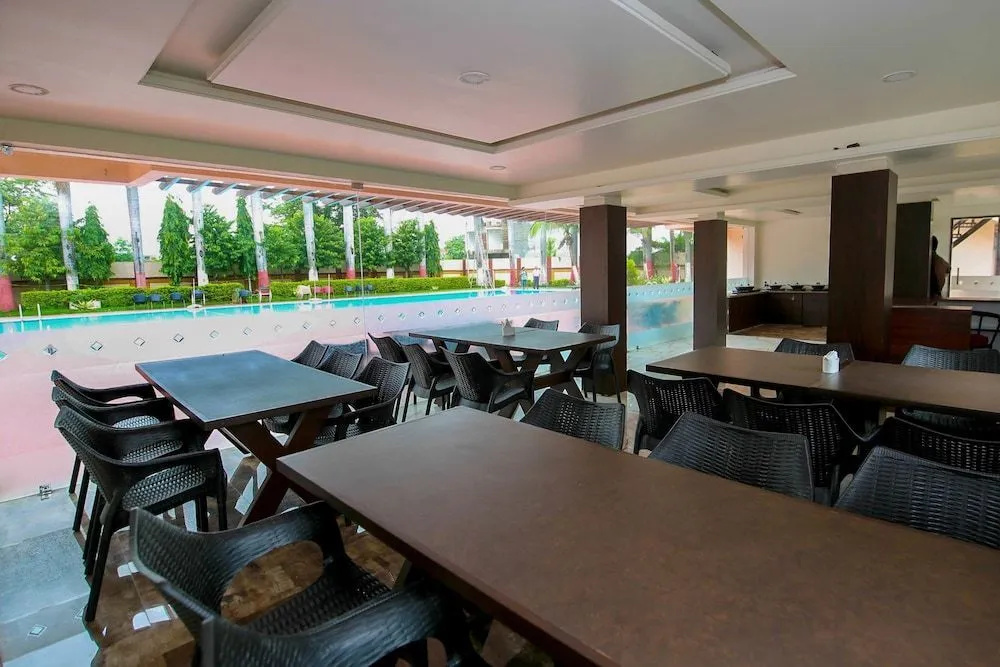 Sports Club Of Jabalpur By OYO Rooms