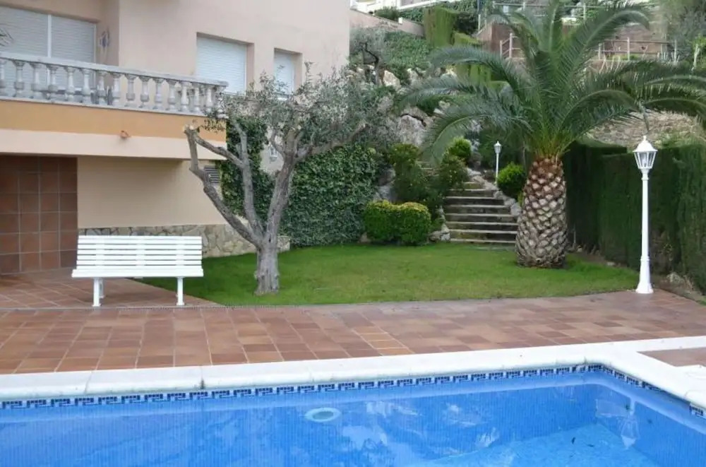 106261 - Apartment in Llança