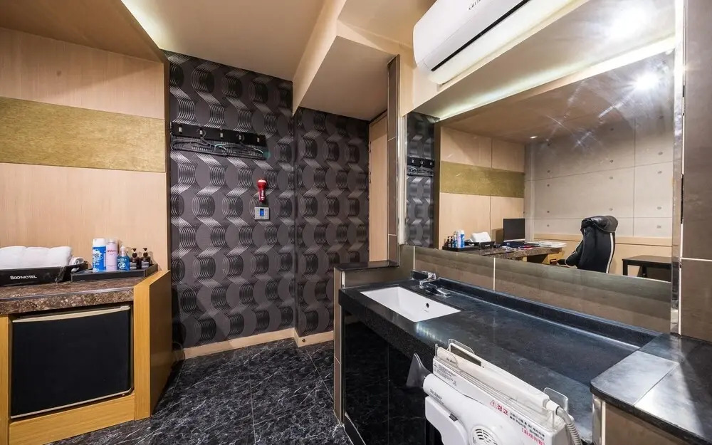 Soo Hotel