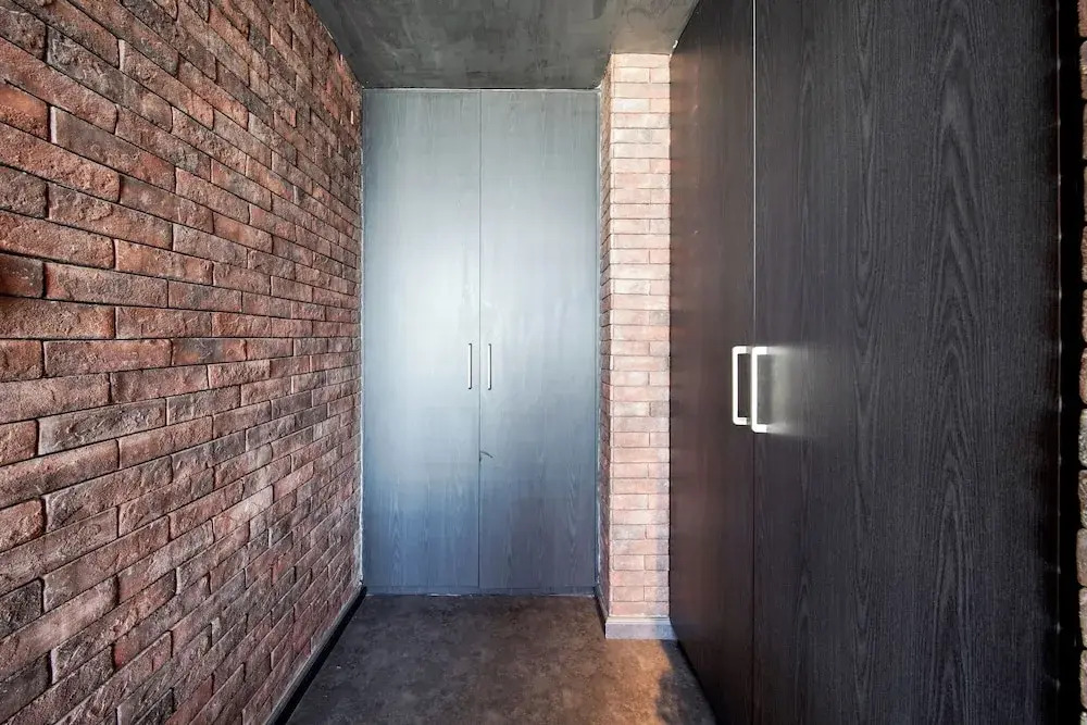 PVH - Modern Edgy 1BR - Downtown Views
