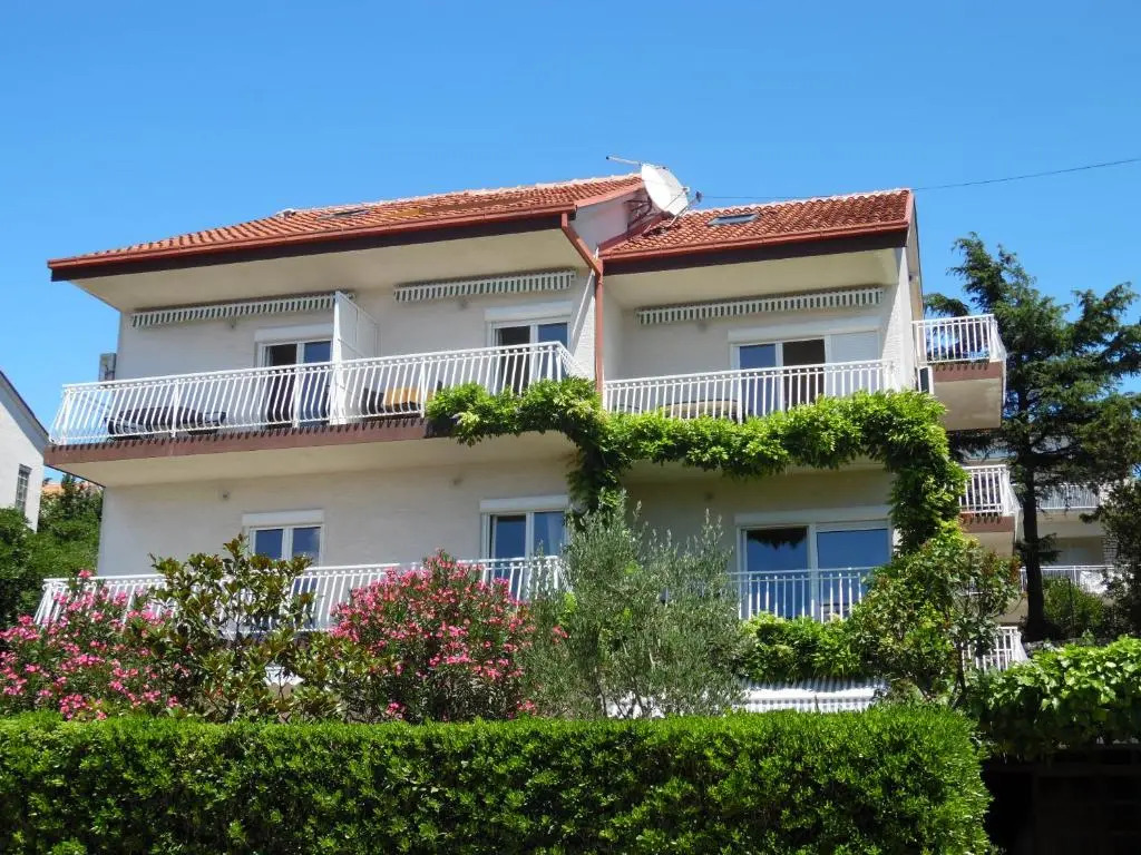 Apartments Fina