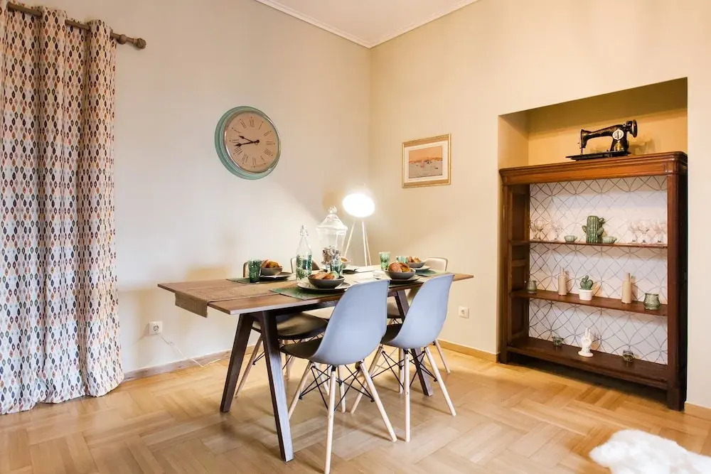 High Class Huge Central Apartment