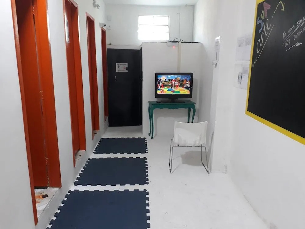 COACHHOSTEL7