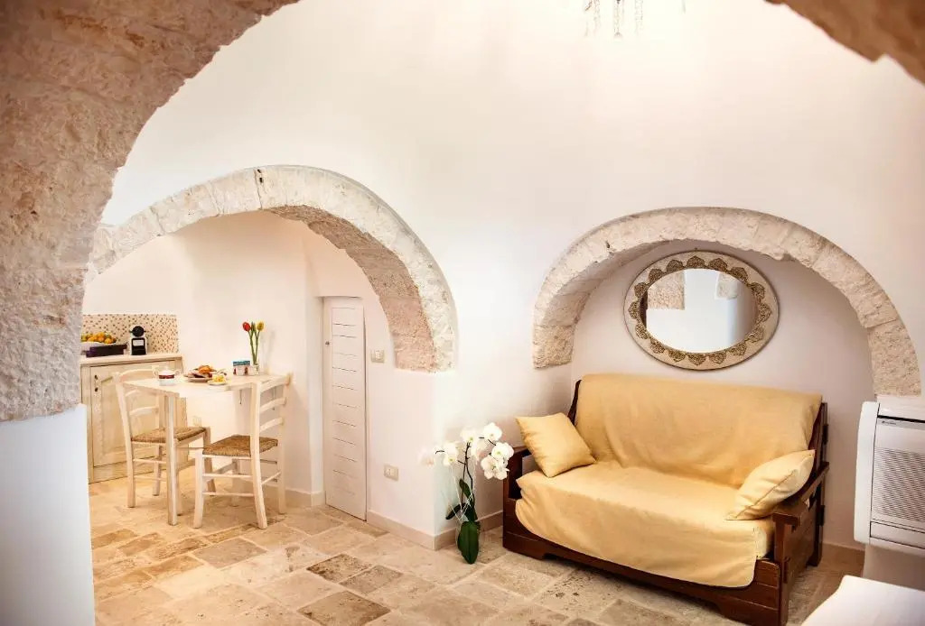 Trullo Giardino Fiorito