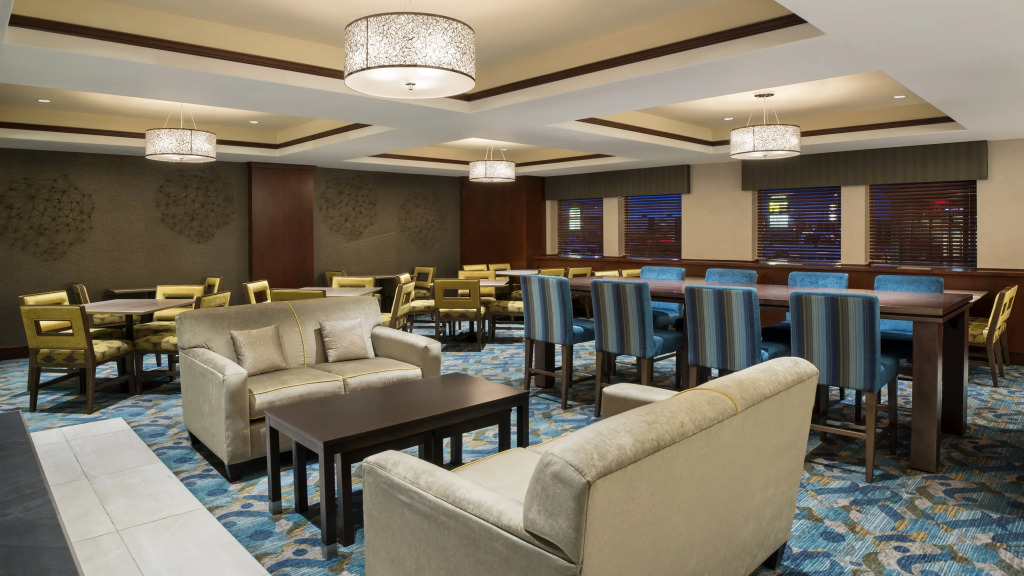 Holiday Inn Express Hotel & Suites Sherwood Park-Edmonton Area by IHG