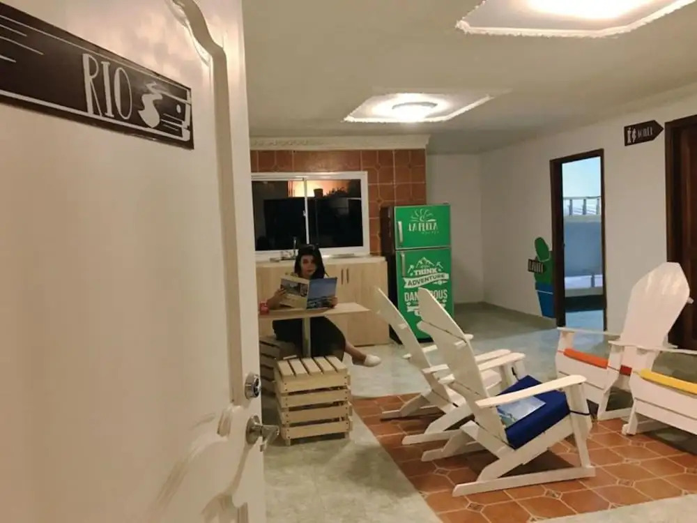 La Perla Hostel