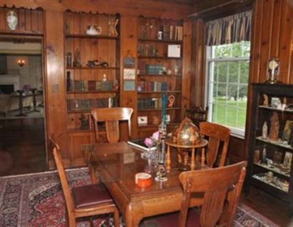 Robertshaw Country House Bed & Breakfast