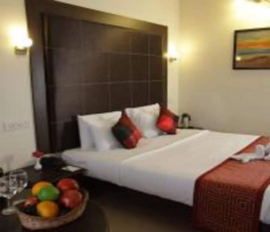 Hilarity Inn