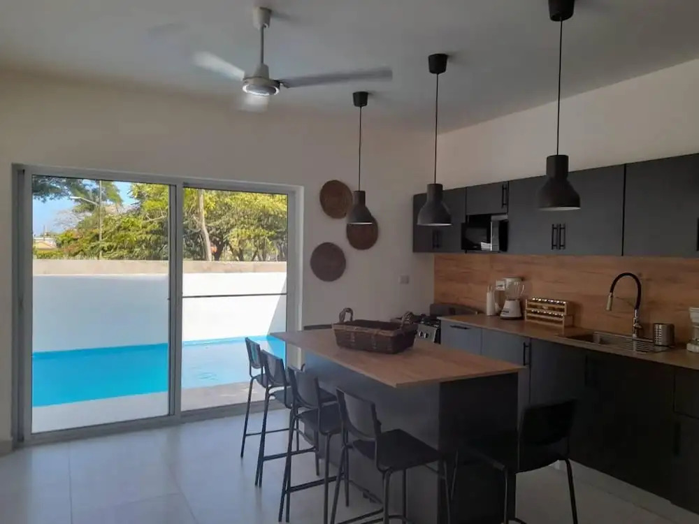 SUN AND SEA House