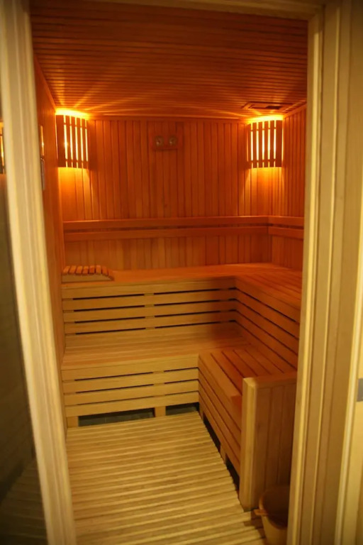 Cetin Hotel