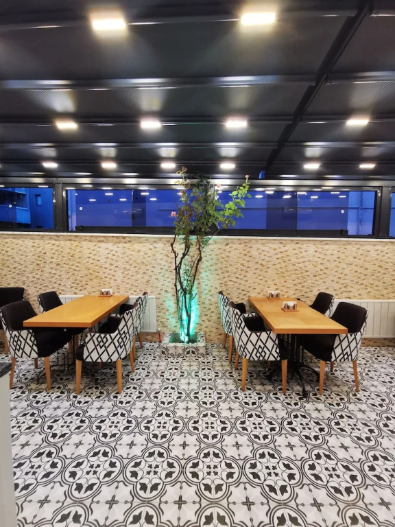 Luxx Garden Hotel