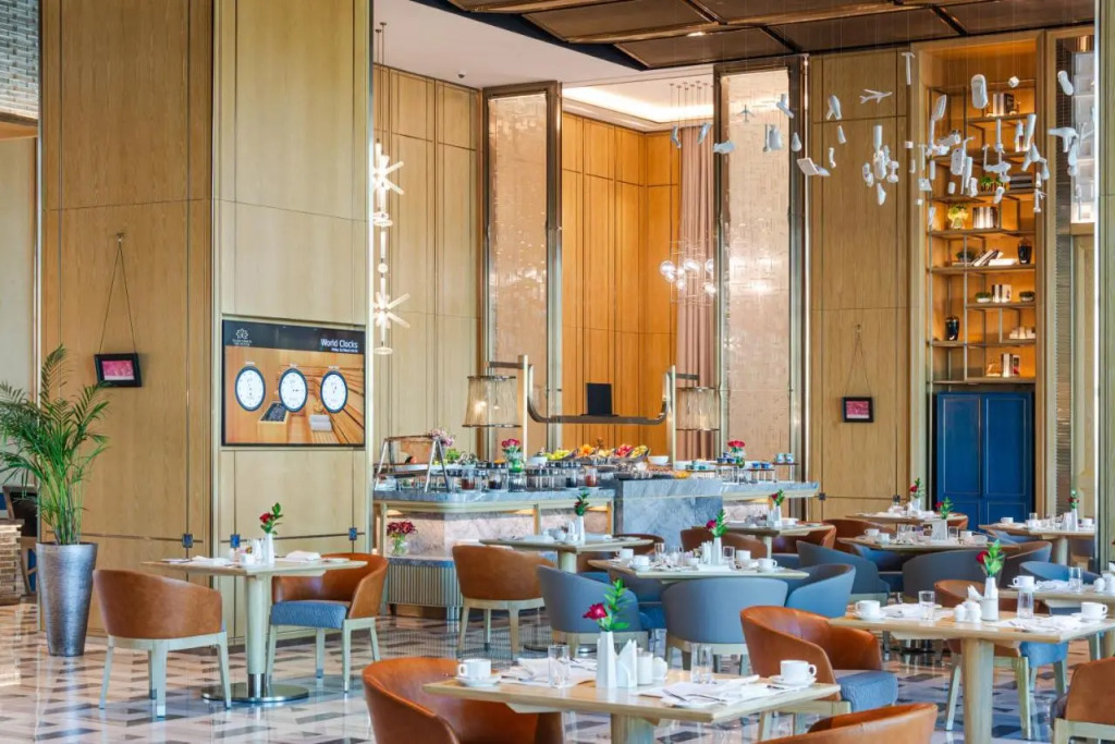 Narcissus The Royal Hotel