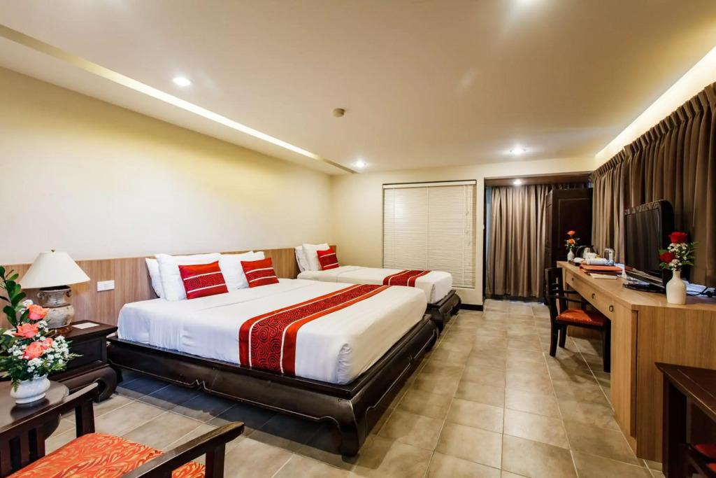 Raming Lodge Hotel