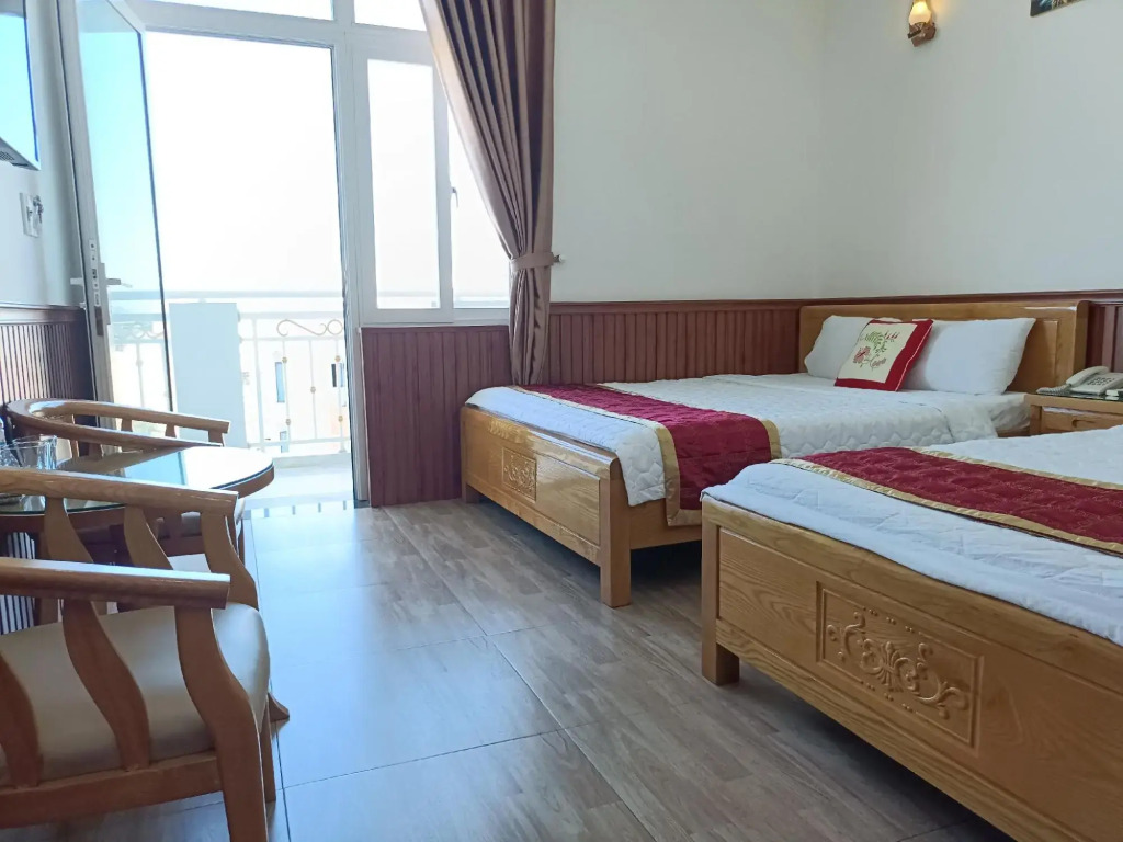 Khách Sạn Phương Khuê