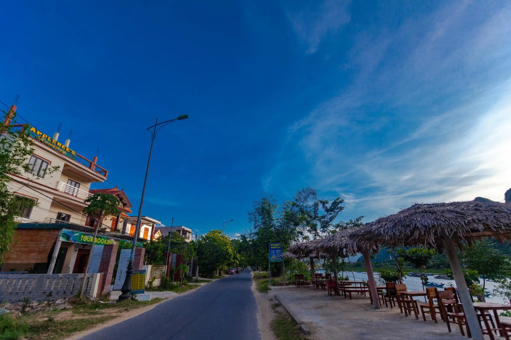 Applebees Homestay