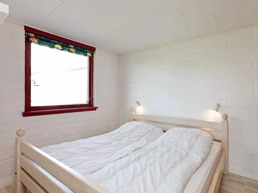Quaint Holiday Home in Faabord near Sea