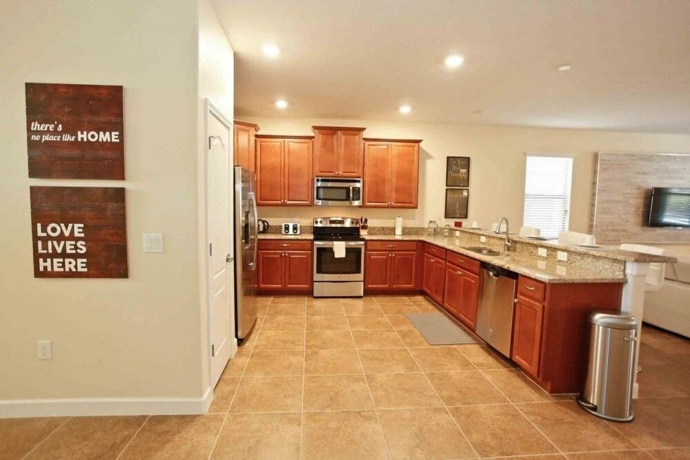 Wedge House #66260 8 Bedrooms 5 Bathrooms Home