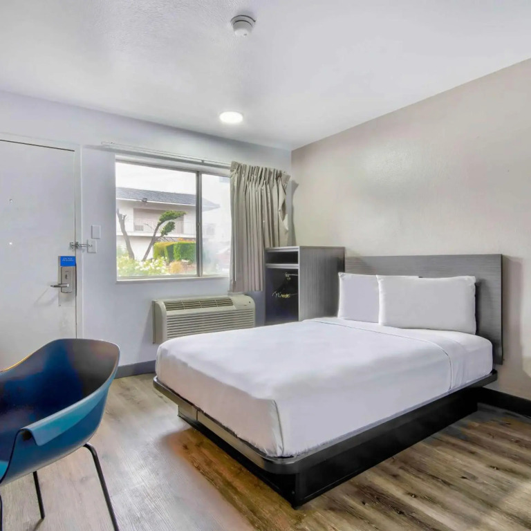 Motel 6-Austin, TX - North