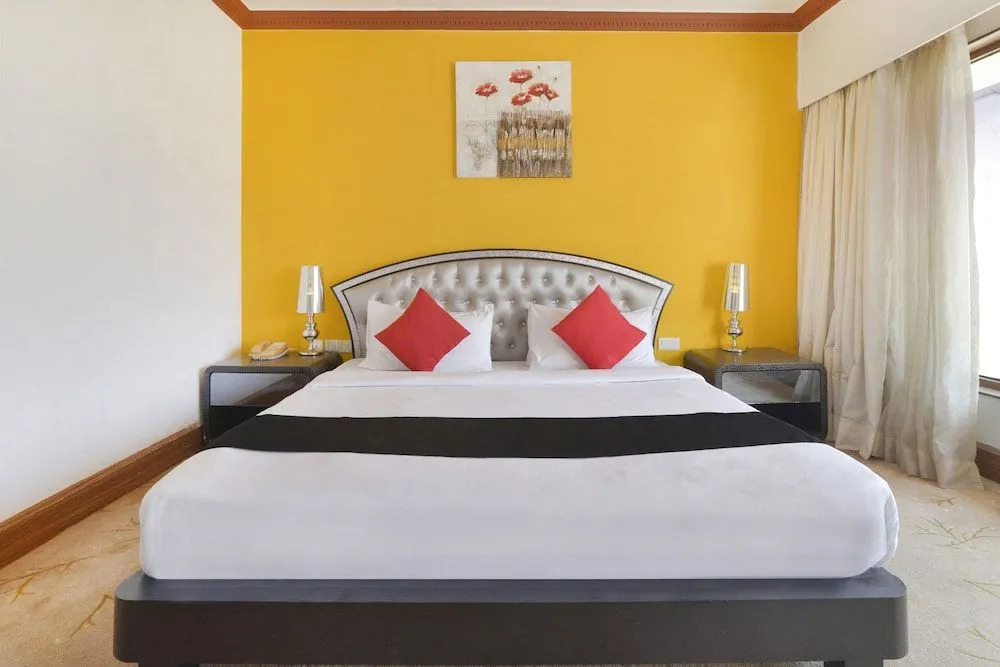 Townhouse 809 Royal Palms Hotel - Rose Collection