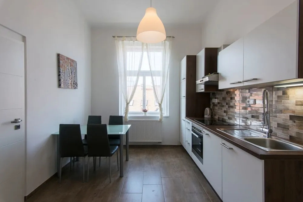 Bravo Apartment