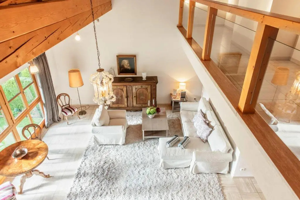 Central Park - Alpine Apartment