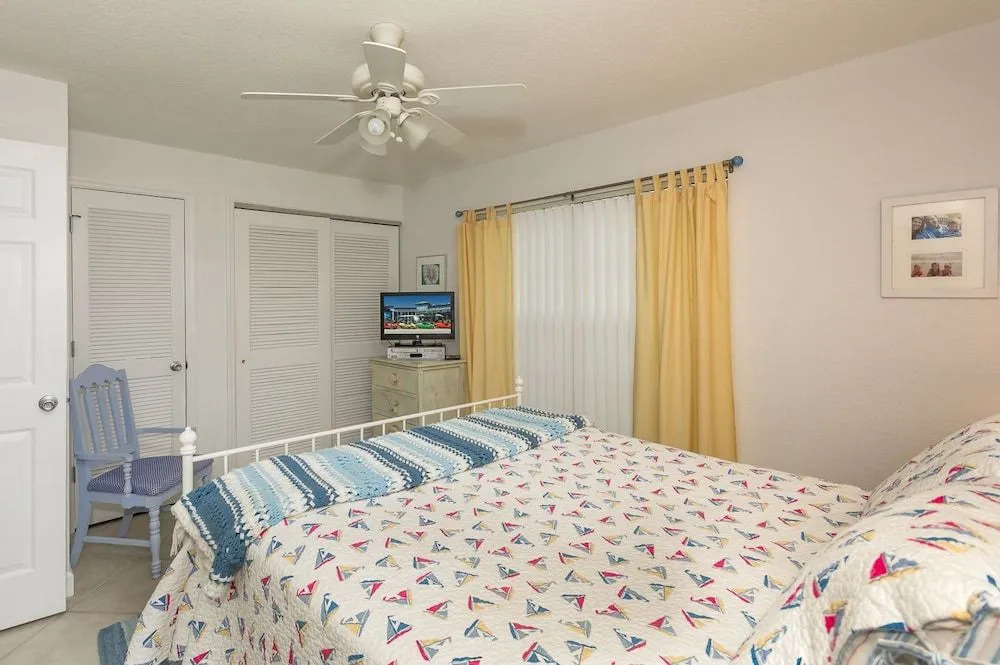 Cbc137 - Colony Beach Club - Beach Haven 1 Bedroom 1 Bathroom Condo