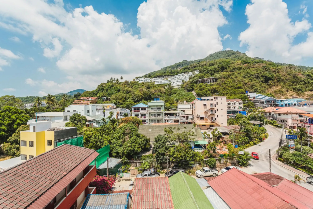 Condo in Kata in Ozone - Unit A612