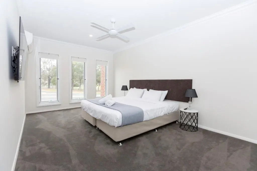 Wagga Apartments #2