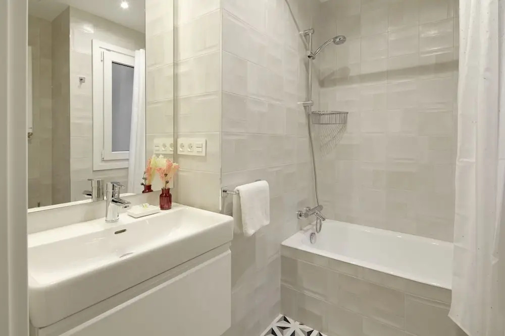 Jai Alai Beach Apartment by FeelFree Rentals
