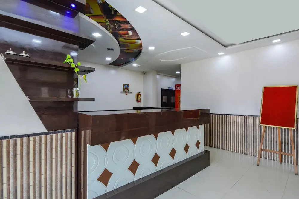 Treebo Trip Mahalaxmi Executive