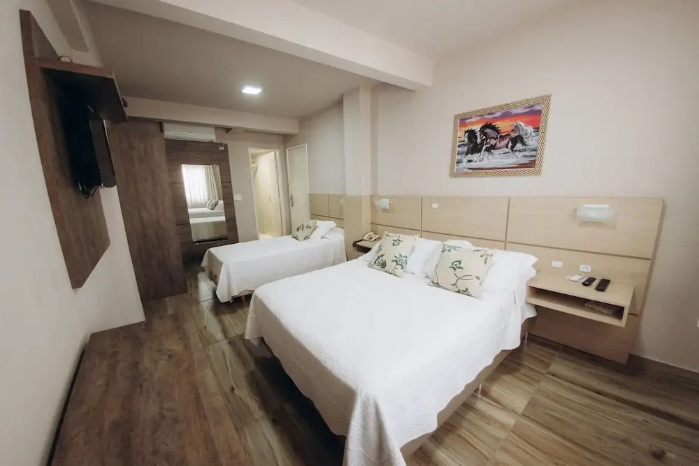Salvatori Hotel