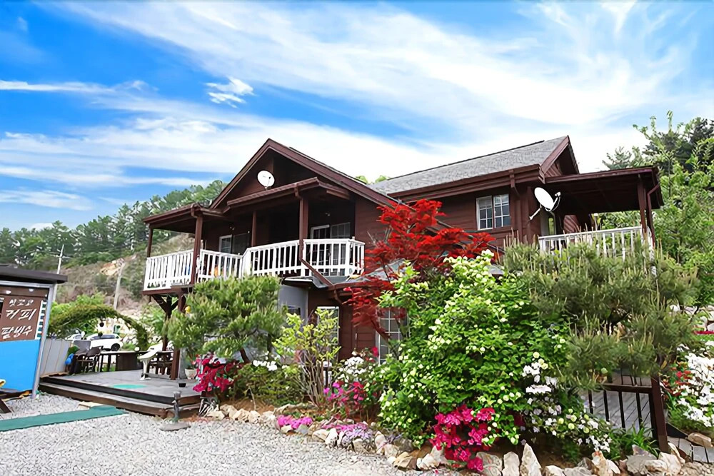 Gapyeong Blue Skylight Pension