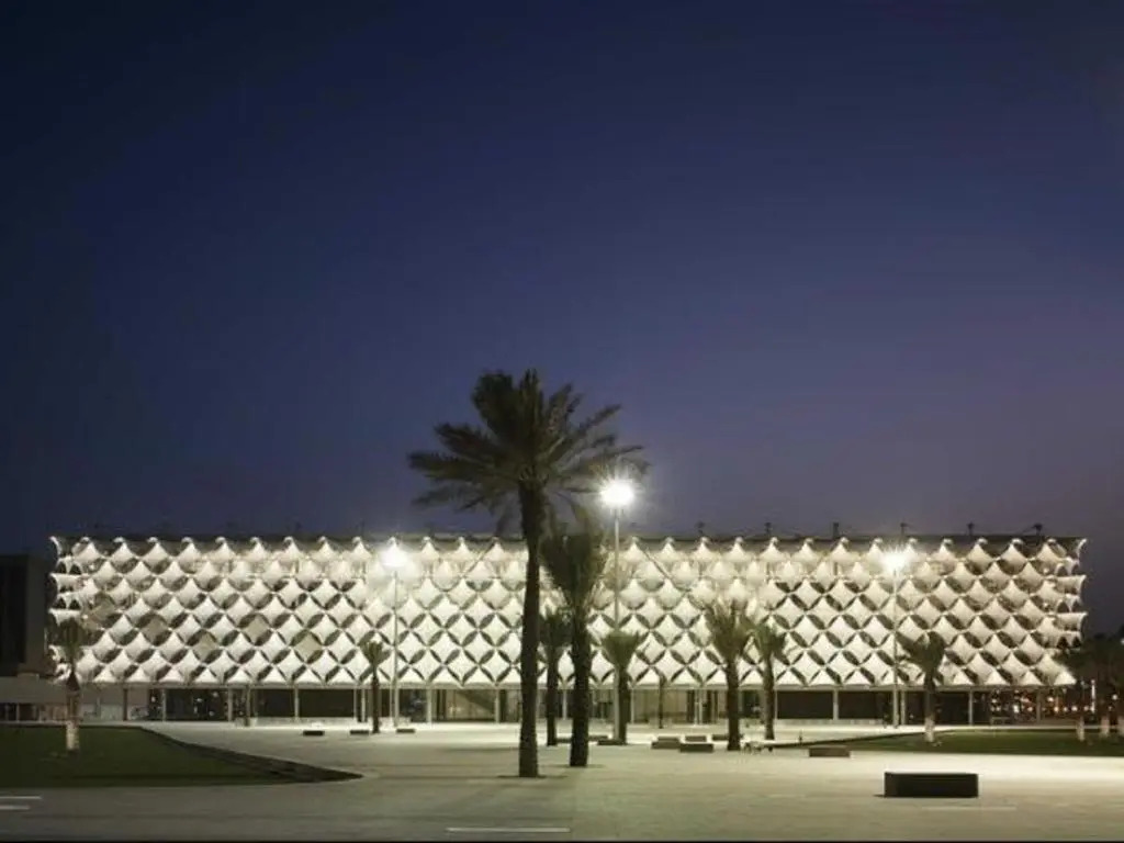 Holiday Inn Riyadh Al Qasr by IHG