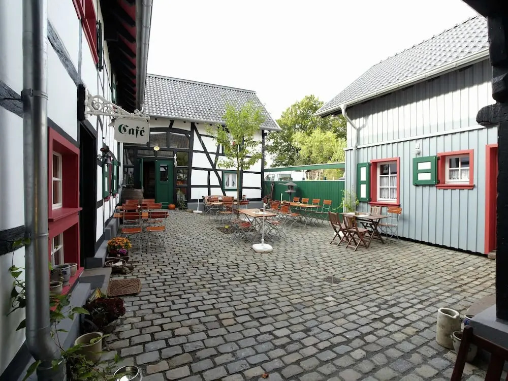 Modernes Apartment mit Parkplatz in der Eifel