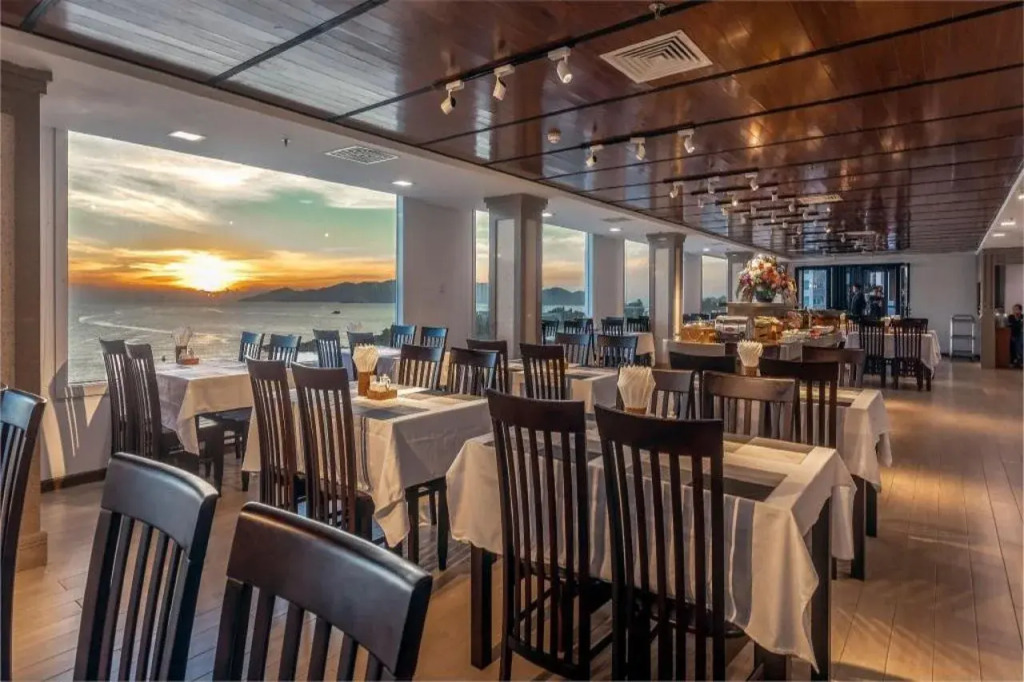 Truong Hotel