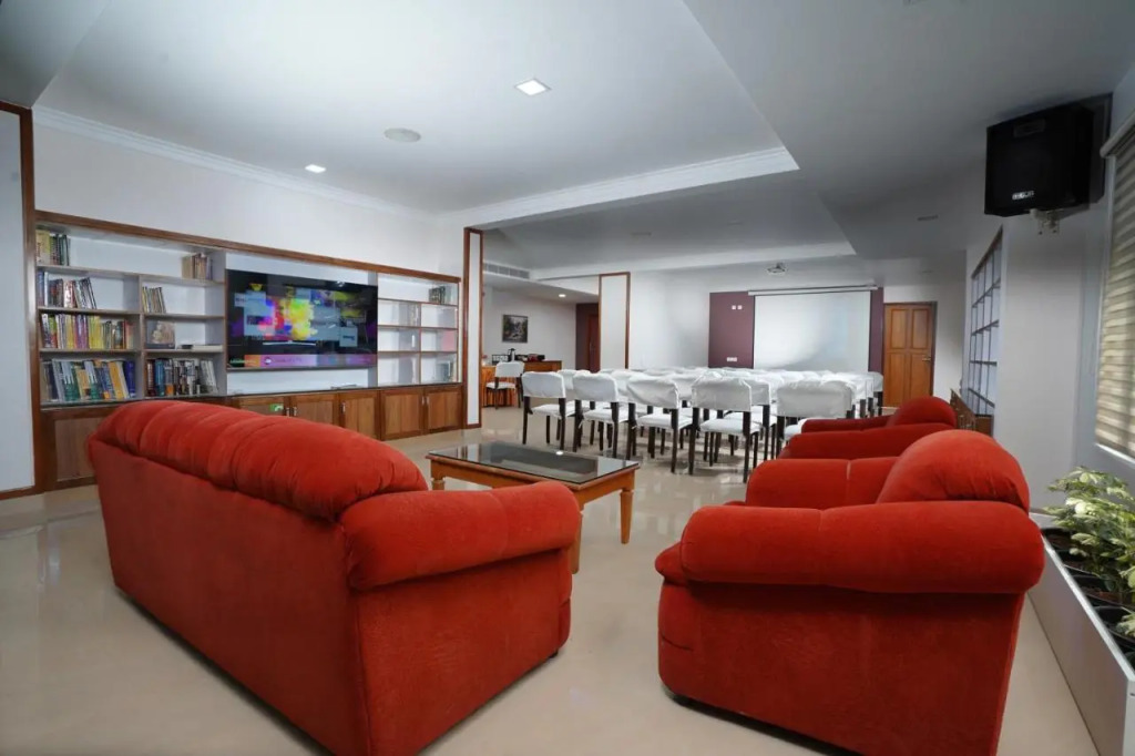 Hotel TGR Suites