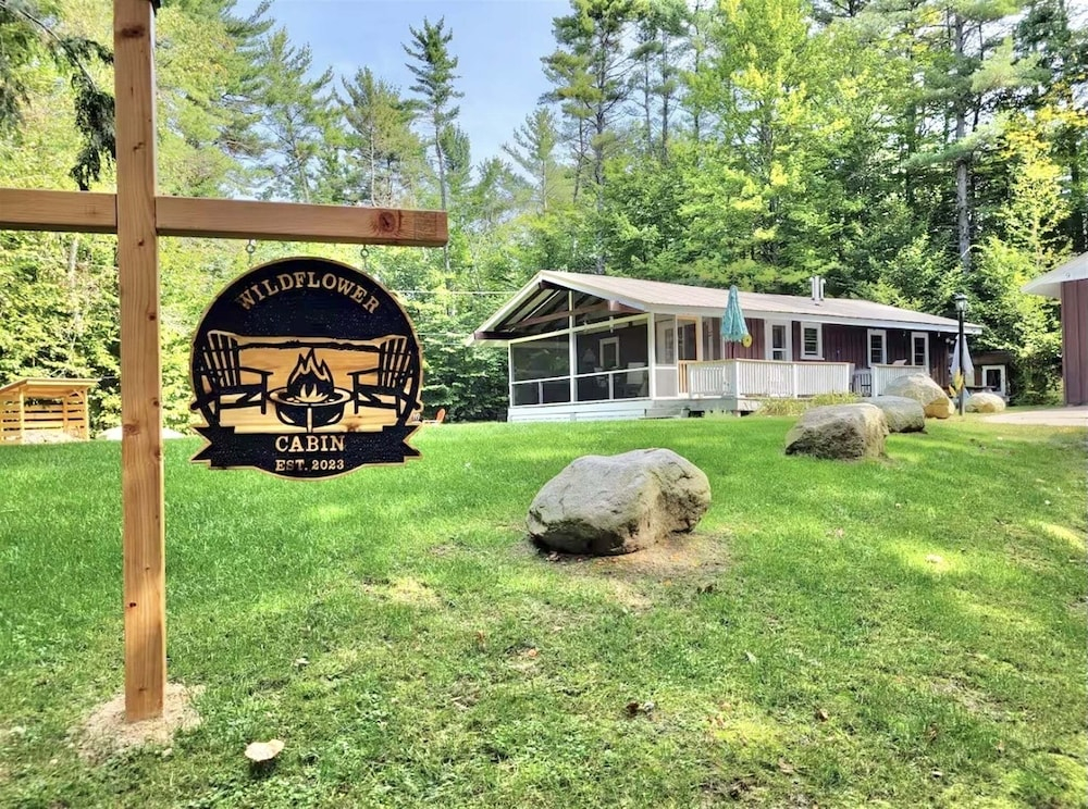 Wildflower Cabins Limit 6 3 Bedroom Villa